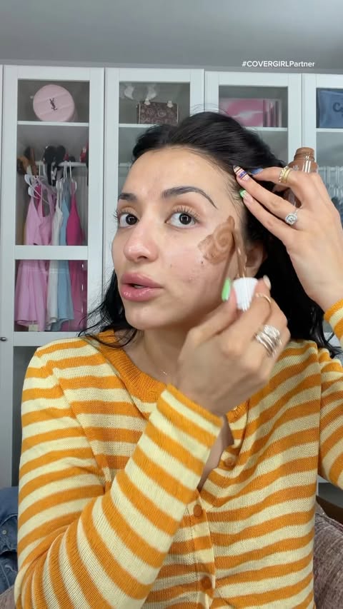Instagram post by @iblancaj for COVERGIRL. Caption reads: First thing in my makeup bag is my @covergirl....
