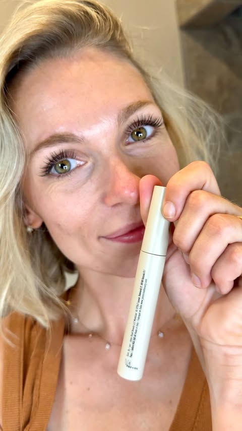 Instagram post by @cassie_shriver for Jones Road Beauty. Caption reads: [...] my longtime favorite. 🤭 Gifted by....