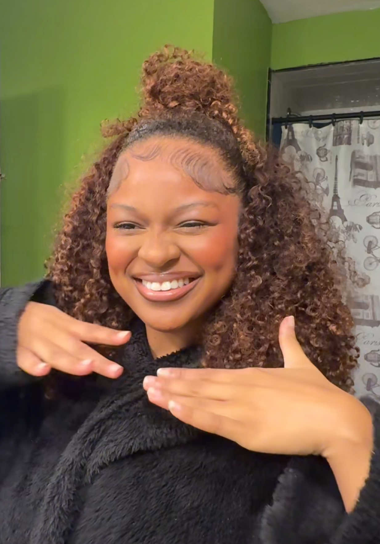 TikTok post by @mellagiaa for DevaCurl. Caption reads: [...] half wig! 🤏🏽 @ISEEHAIR @iseehairshop....