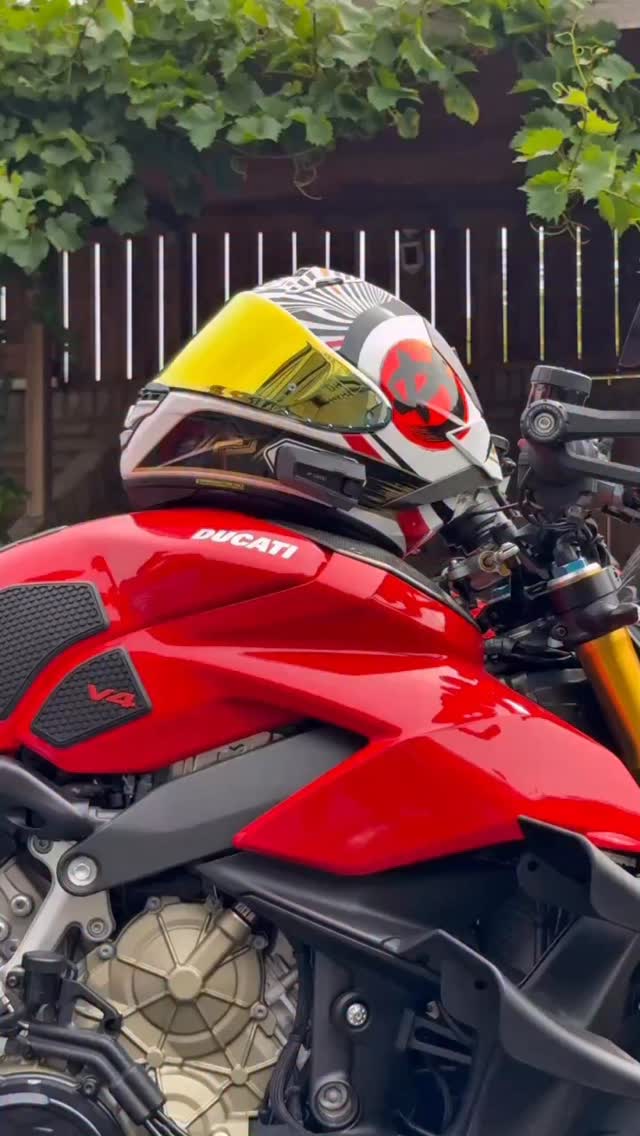 Instagram post by @cyanate81 for SP Connect. Caption reads: Some @cardosystems #asmr 

Check out the second....