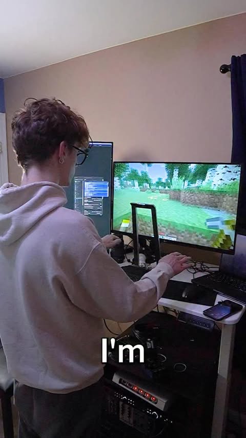 Instagram post by @jayjayd_123 for Roli. Caption reads: This is some next level wizardry @roli_create....