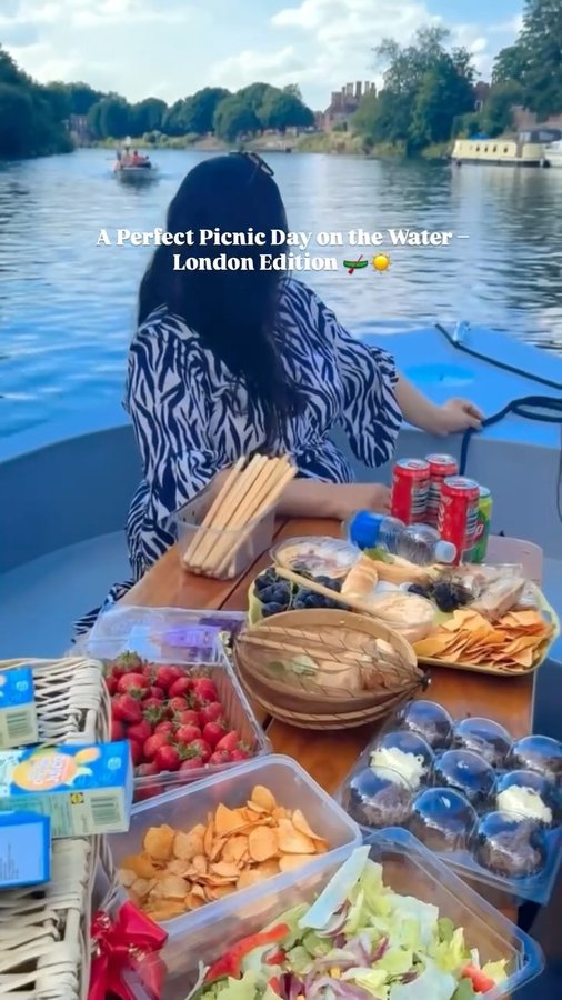 Instagram post by @unlimited.london for Goboat. Caption reads: Looking for things to do on Summer holidays in....