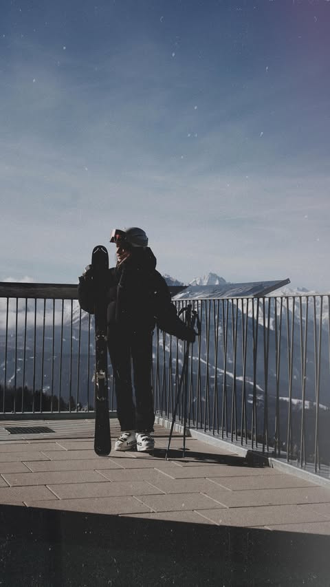 Instagram post by @katharinaannamaria for Zalando. Caption reads: [...] sold out, but I found a similar one on....