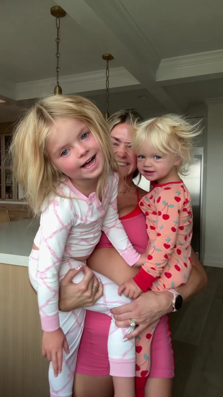 TikTok post by @lindsarnold for SmartyPants Vitamins. Caption reads: Peach pancakes are on the menu this morning! We....