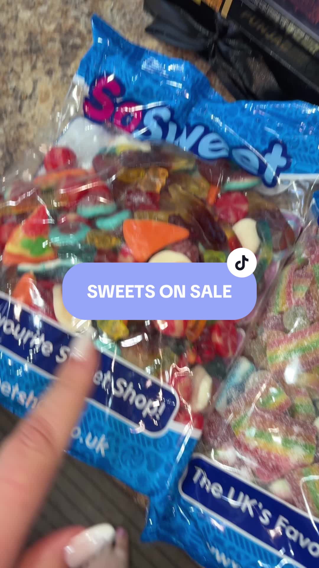 TikTok post by @kandy_kitty87 for SoSweet. Caption reads: 2KG for £9.99!!! @SoSweet #sosweet #picknmix....