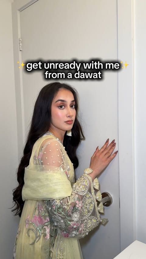 Instagram post by @looksbyhala for Medicube. Caption reads: [...] and doing it every day now!!....