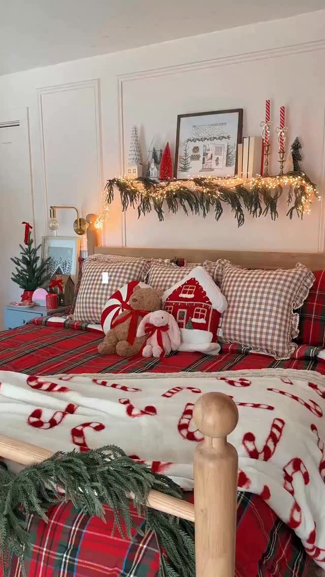 Instagram post by @flashesofstyle for Hatch. Caption reads: My holiday bedroom is pretty much a winter....