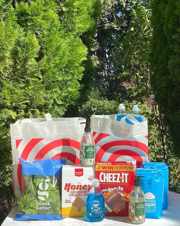 Instagram post by @wanderingeater for The Kitchn. Caption reads: [...] there and delivered the hour I’m home.....