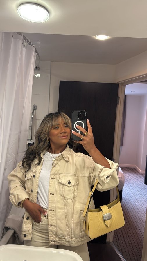 Instagram post by @shaharasiobhanstyle for Secret Sales. Caption reads: happy easter in this pastel set 🐣
.
.
comment....