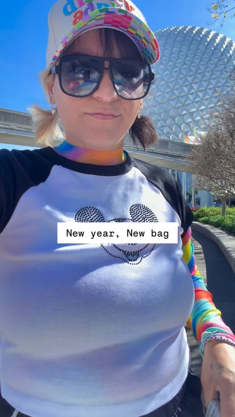 Instagram post by @shenksforthememories for Lug. Caption reads: [...] who dis?? 🌈👜🌈👜🌈👜🌈👜 Thank you to....