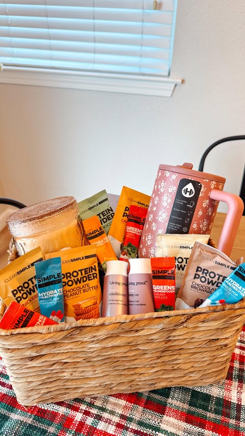 Instagram post by @ms.johnson.teaches for Clean Simple Eats. Caption reads: tell me this isn’t the stinking cutest thing ever....