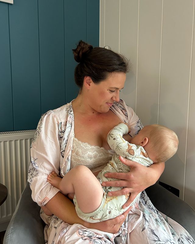 Instagram post by @mama_and_my_minis_ for MORROW+MINT. Caption reads: Morrow and Mint🤱🏽

Ad| Having a good,....