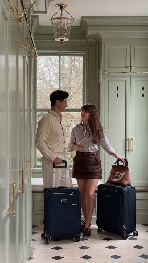 Instagram post by @jennycipoletti for Briggs & Riley. Caption reads: #ad A checked bag that truly checks every box. The....