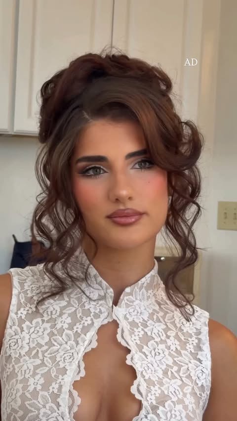 Instagram post by @samirasjewelry for SalonCentric. Caption reads: Partnering with @saloncentric to create this....