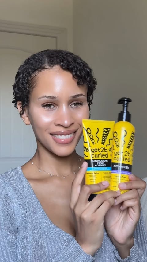Instagram post by @julzjones for got2b. Caption reads: #ad #got2bpartner The cold weather is right around....