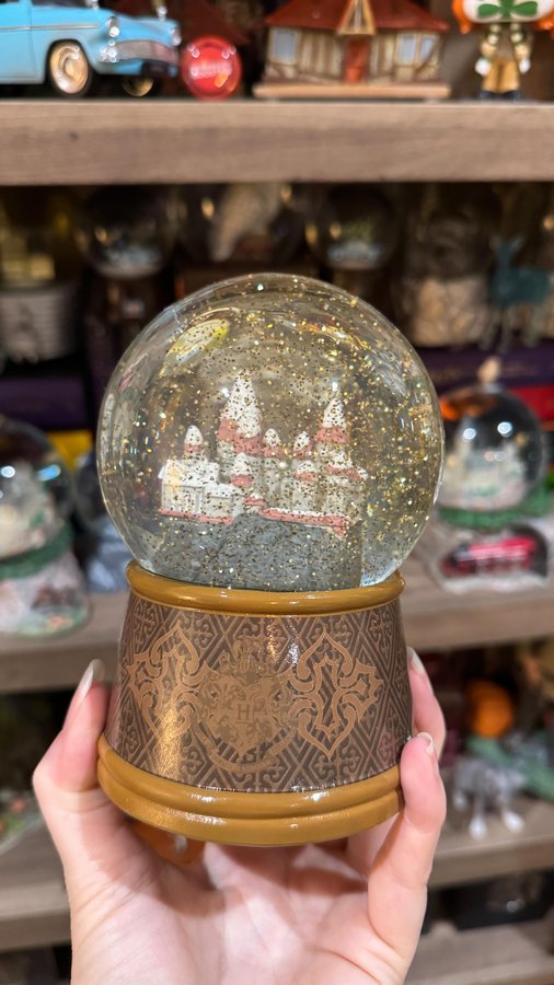 Instagram post by @magicallyhome for Toynk. Caption reads: [...] ✨ Came home to a lovely surprise from....