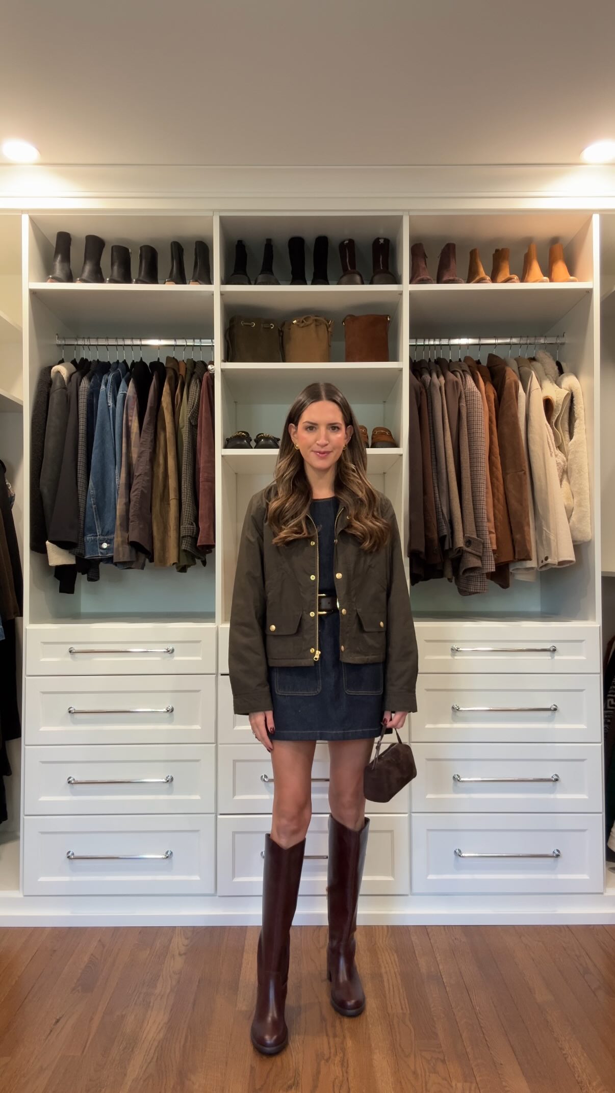 Instagram post by @simplicatedsteph for Vince Camuto. Caption reads: [...] Plus they’re currently part of the....