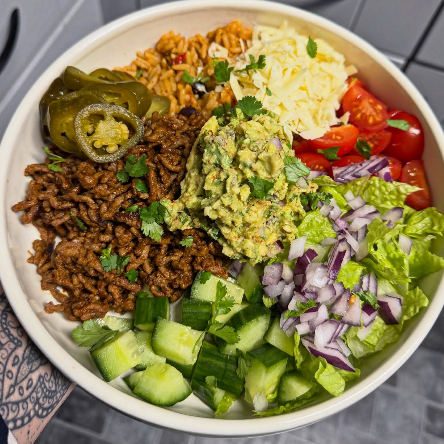 Instagram post by @sarah_cc_recipes for JD SEASONINGS. Caption reads: [...] tonight….. Steak mince seasoned with....