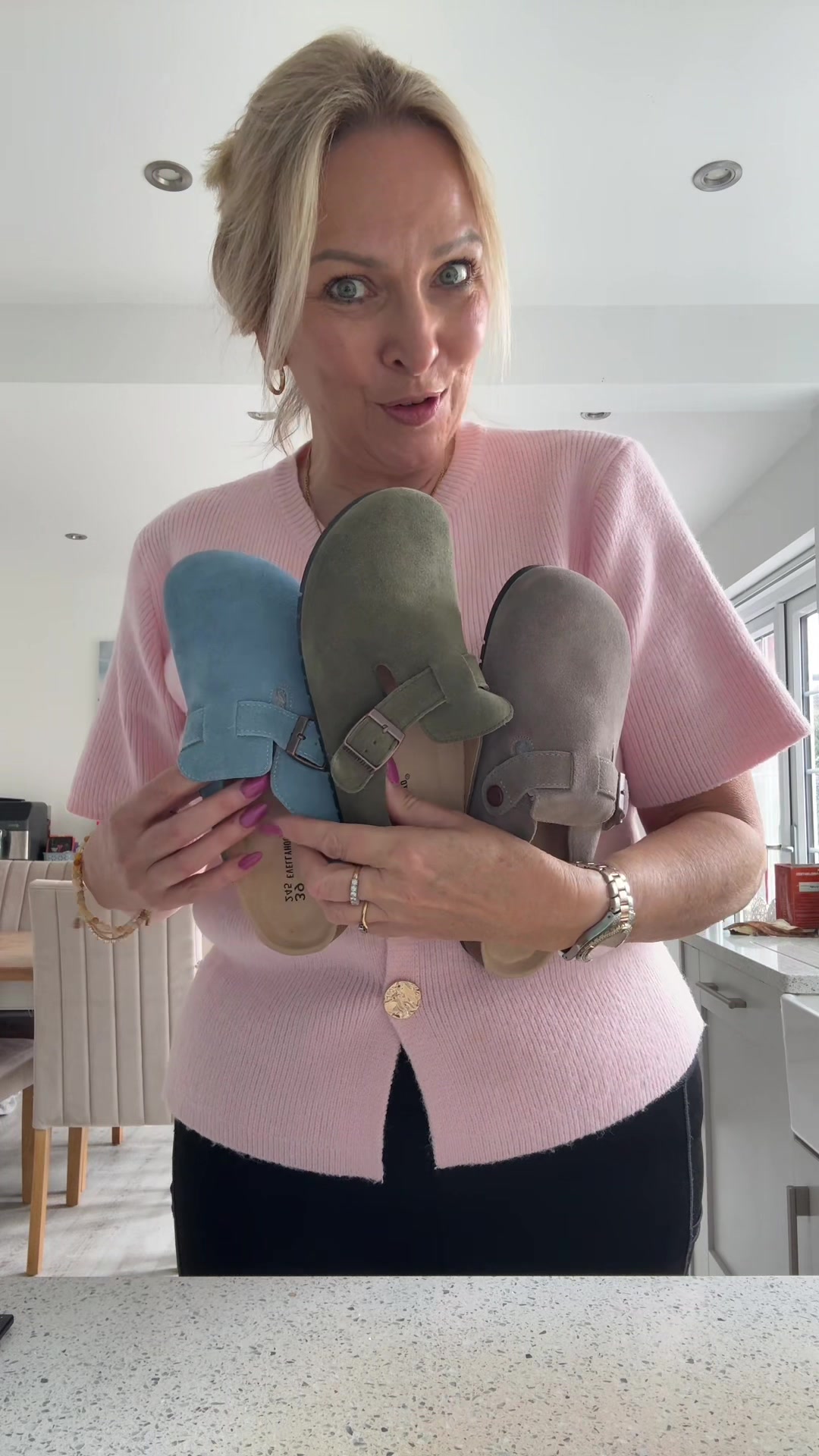 TikTok post by @wendyg_official for evellyhootd. Caption reads: Please size up! Clogs from @EVELLYHOOTD GB #clogs....