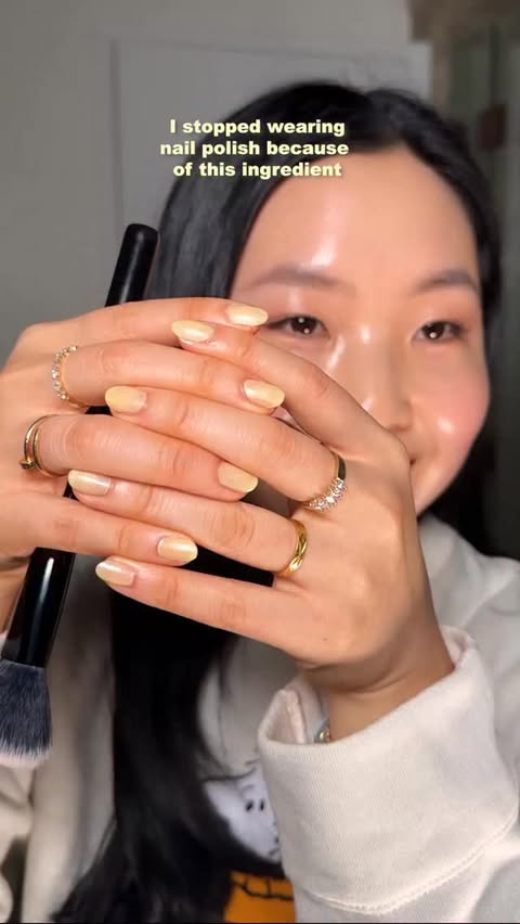 Instagram post by @darcybylauren for Dazzle Dry. Caption reads: [...] are soo beyond cute and they STAY....