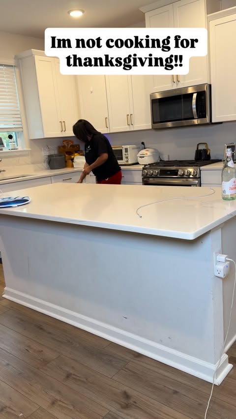 Instagram post by @kimmyskreations.1 for Scrub Daddy. Caption reads: Its weird that i am not cooking a single thing for....