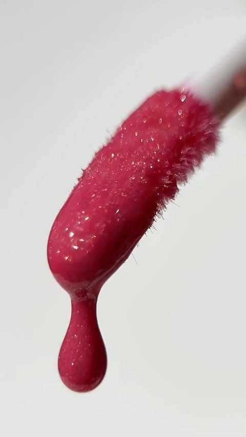 Instagram post by @glowycha for KIKO Milano. Caption reads: hydra gloss from @kikomilanousa @kikomilano the....