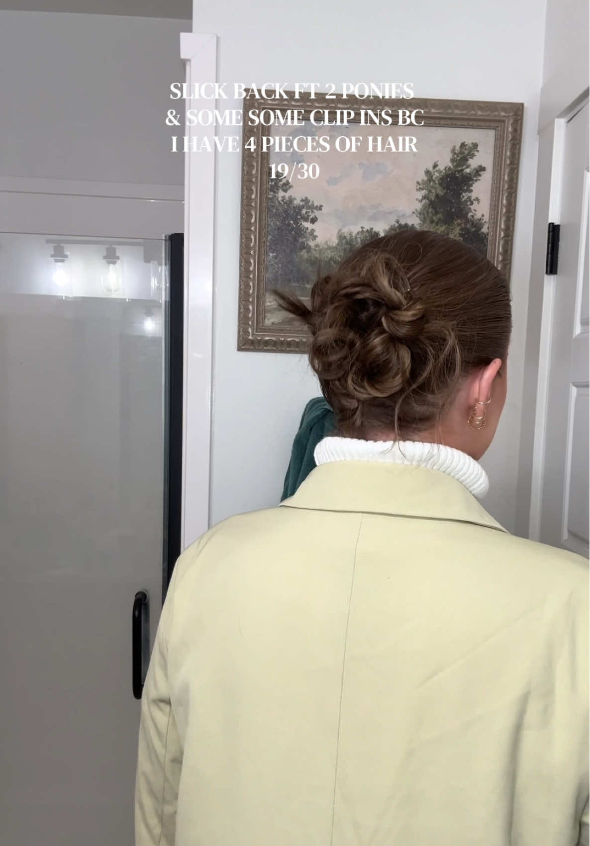 TikTok post by @lisateuscher_ for Dae Hair. Caption reads: [...] #shorthairstyles @L’Oréal Paris @Dae Hair....