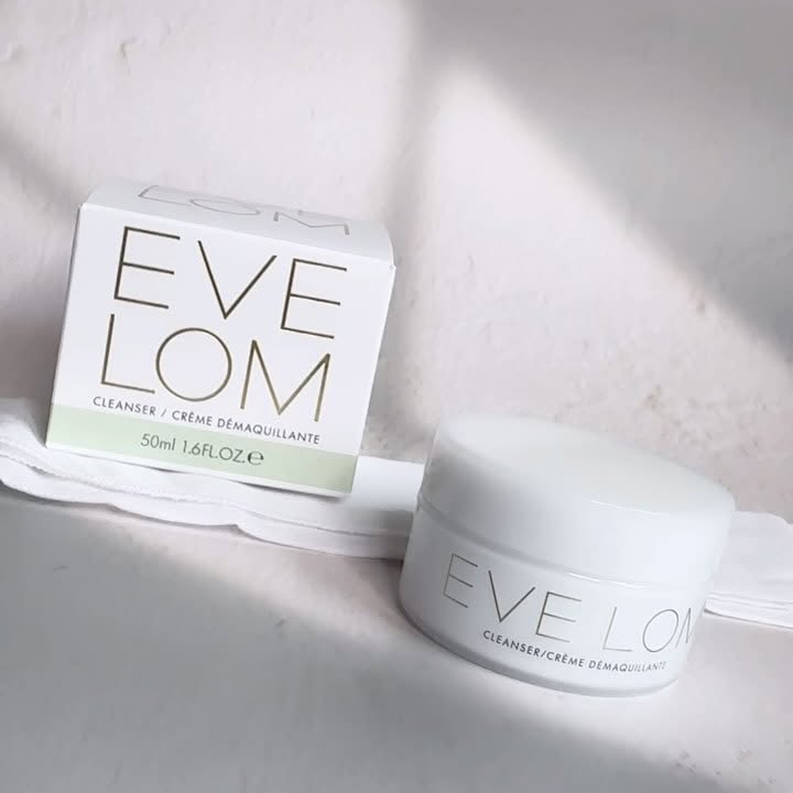 Instagram post by @chofulloflove for EVE LOM. Caption reads: [...] could do more than just cleanse? 🤍 EVE LOM....
