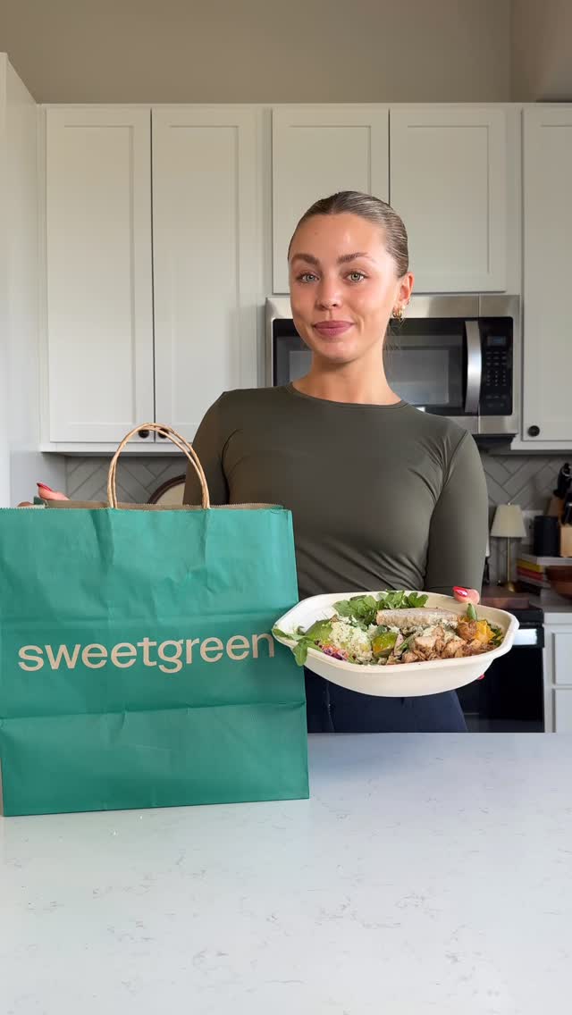 Instagram post by @ellie_teale for sweetgreen. Caption reads: #Sweetgreen_Ad my fav @sweetgreen order just got....