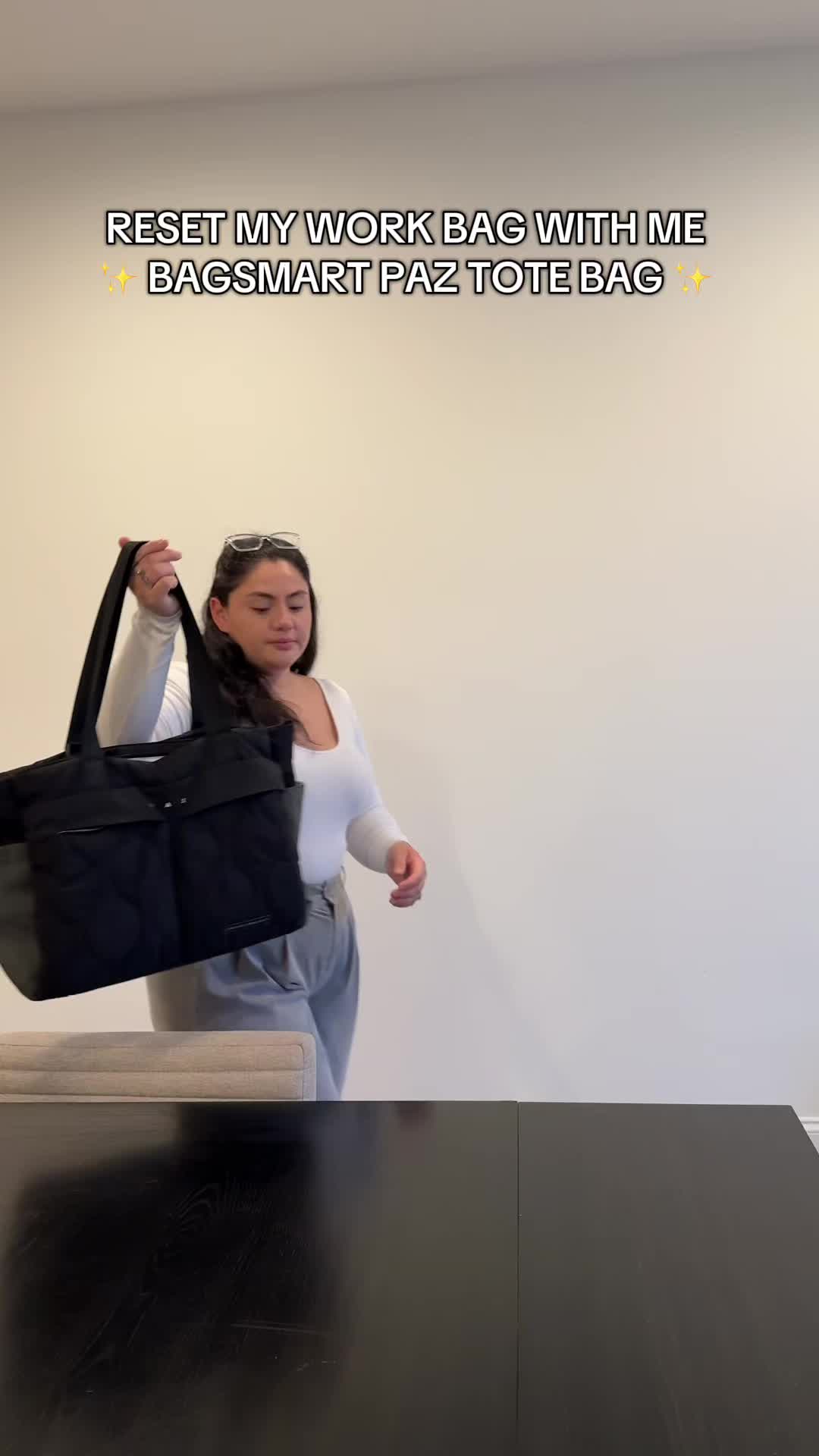 TikTok post by @mxcisne for BAGSMART. Caption reads: Reset my workbag with me featuring @BAGSMART & use....