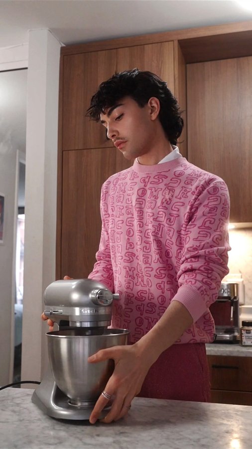 Instagram post by @jerumai for Oishii. Caption reads: this is your sign to share a 🍓 shortcake with....