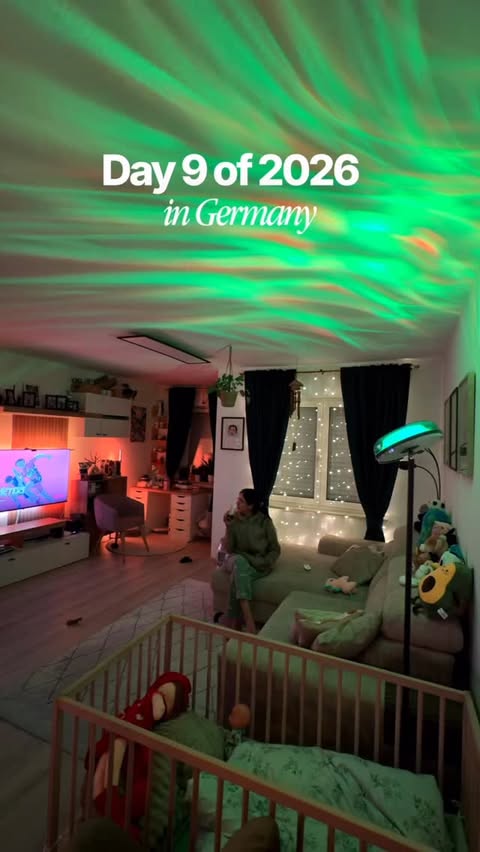 Instagram post by @ertiqua for Govee. Caption reads: [...] bring the northern lights to your room....