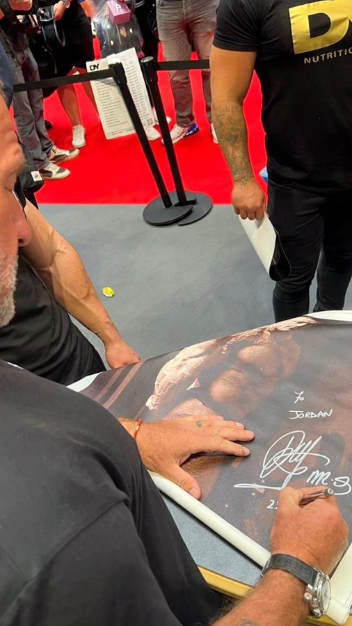 Instagram post by @fowlerxfunc for DY NutritionTM. Caption reads: Arnold Sports Festival UK 2022 🇬🇧

What an....