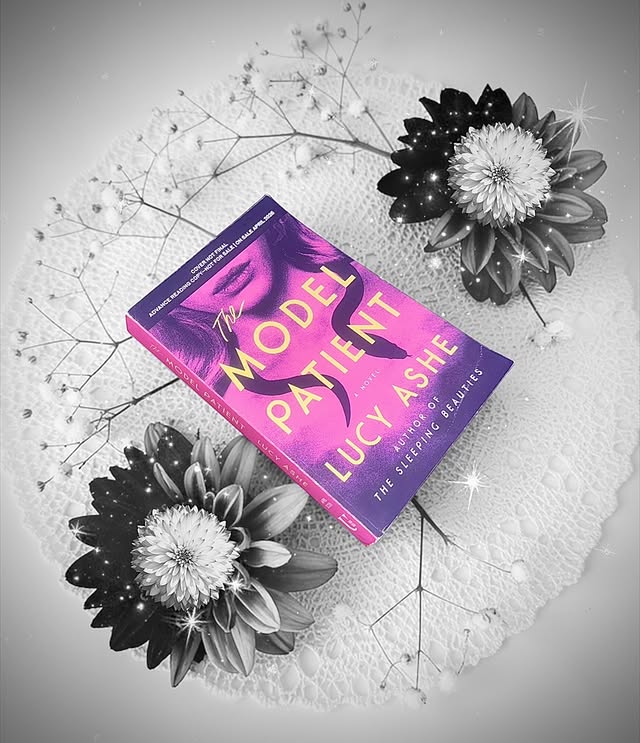 Instagram post by an influencer for Get Red PR Books. Caption reads: [...] copy @unionsqandco + @getredprbooks for my....