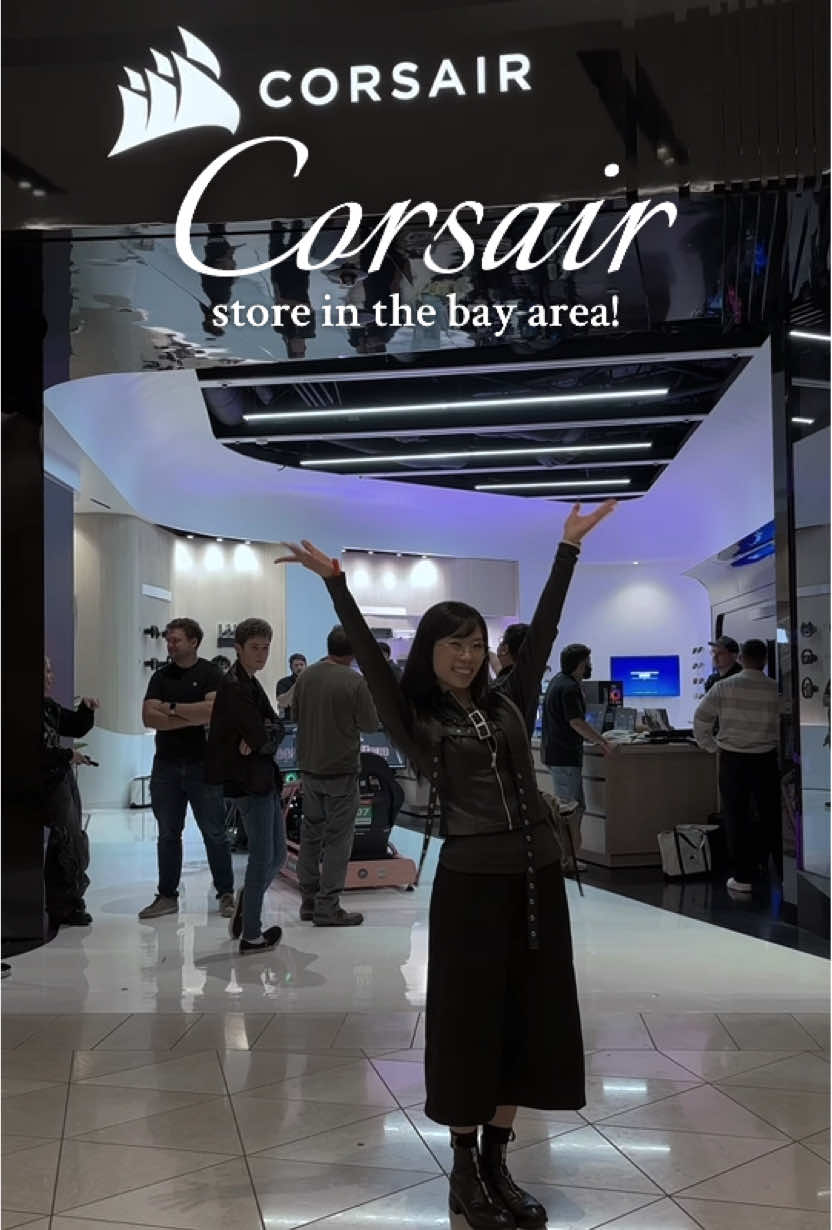 TikTok post by @notros.e for SCUF. Caption reads: [...] experiences with corsair, elgato, scuf, and....