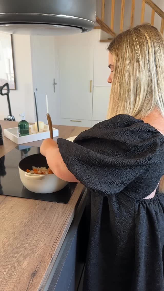 Instagram post by @littlejustreview for Quitoque. Caption reads: Découvres @quitoque avec mon code JUSTINE-QTQ30....