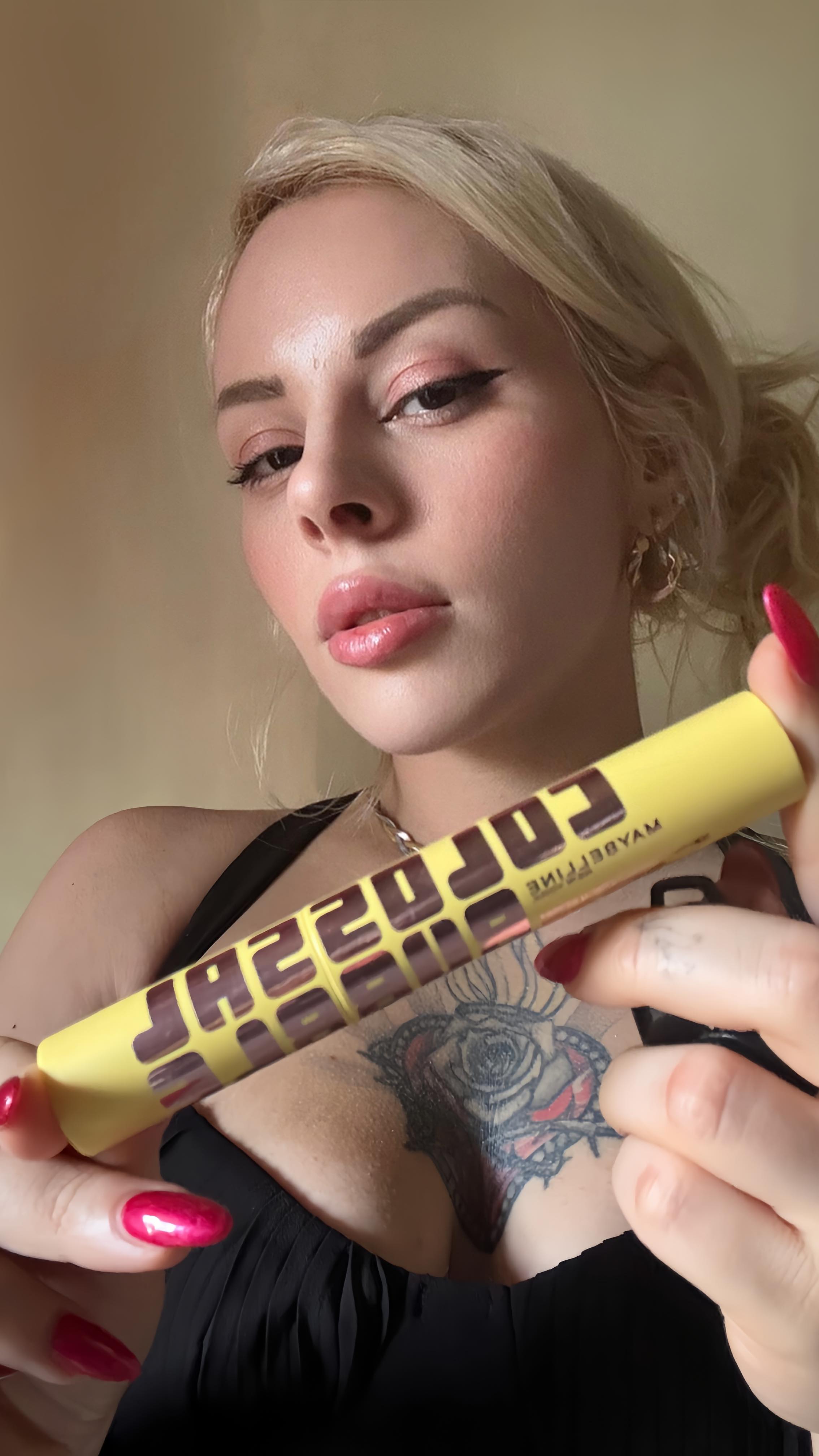 Instagram post by @narci.sistah for Maybelline. Caption reads: Oggi proviamo insieme questo trick usando il....
