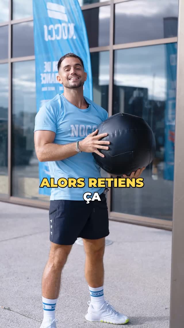 Instagram post by @etiennesabatie_ for Nocco. Caption reads: Wall balls : voici les tips essentiels 🙌🏼....