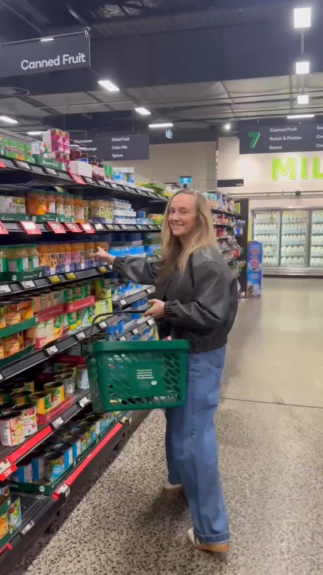 Instagram post by @allsignspointtotravel for Everyday Rewards. Caption reads: The best way to earn points? On money you’re....