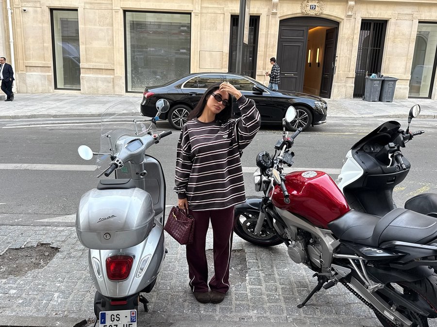 Instagram post by @aishapotter for Adanola. Caption reads: stripes n dat @adanola #ad.