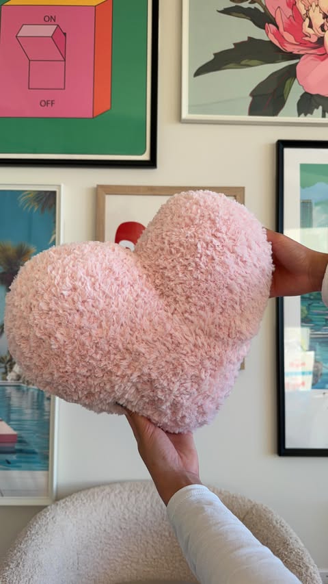 Instagram post by @mes.amistoys for Michaels Stores. Caption reads: I’m taking advantage of @michaelsstores Yarnormous....