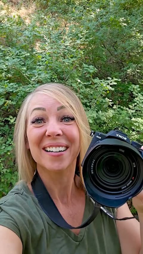 Instagram post by @lydebug for Sony Alpha. Caption reads: [...] fun photographing birds with the new....