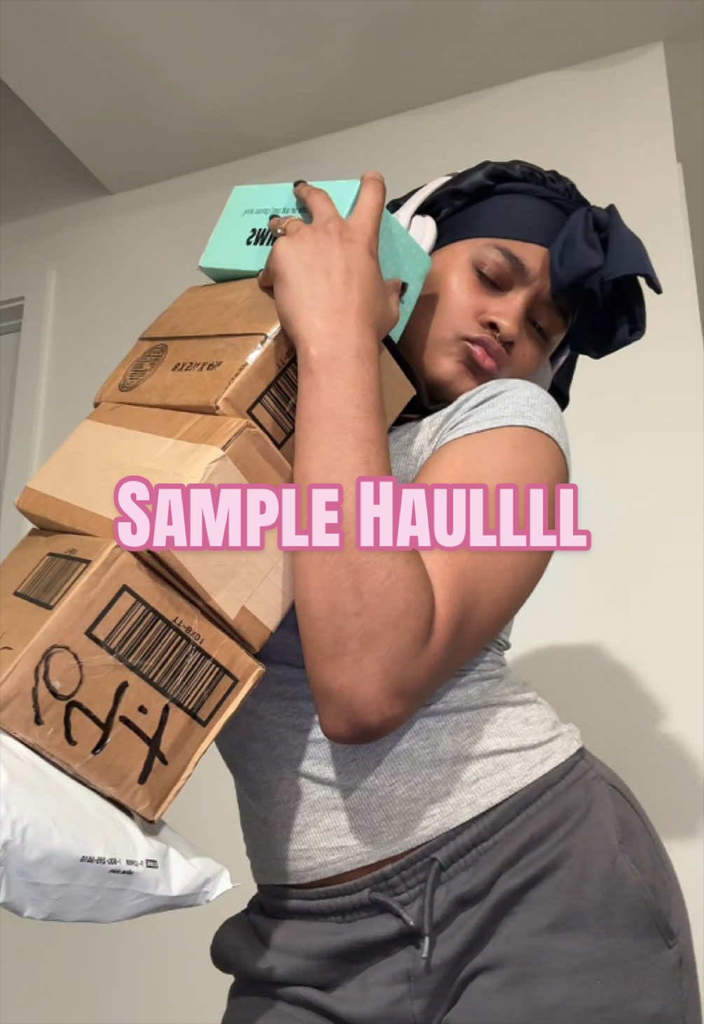 TikTok post by @.chaelaamariee for Siot US. Caption reads: @medicube global @NOBS Routines @Her Fantasy Box....