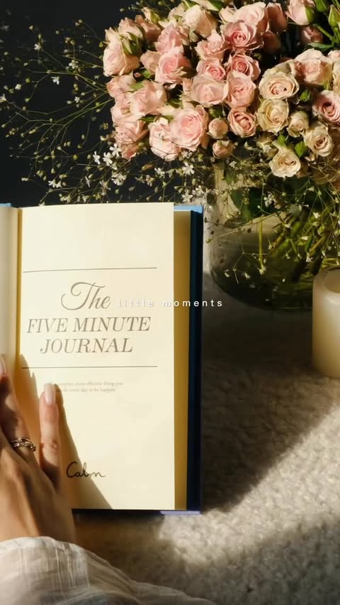 Instagram post by @ekaterine.tugushi for Intelligent Change. Caption reads: @fiveminutejournal @intelligentchange My lovely....