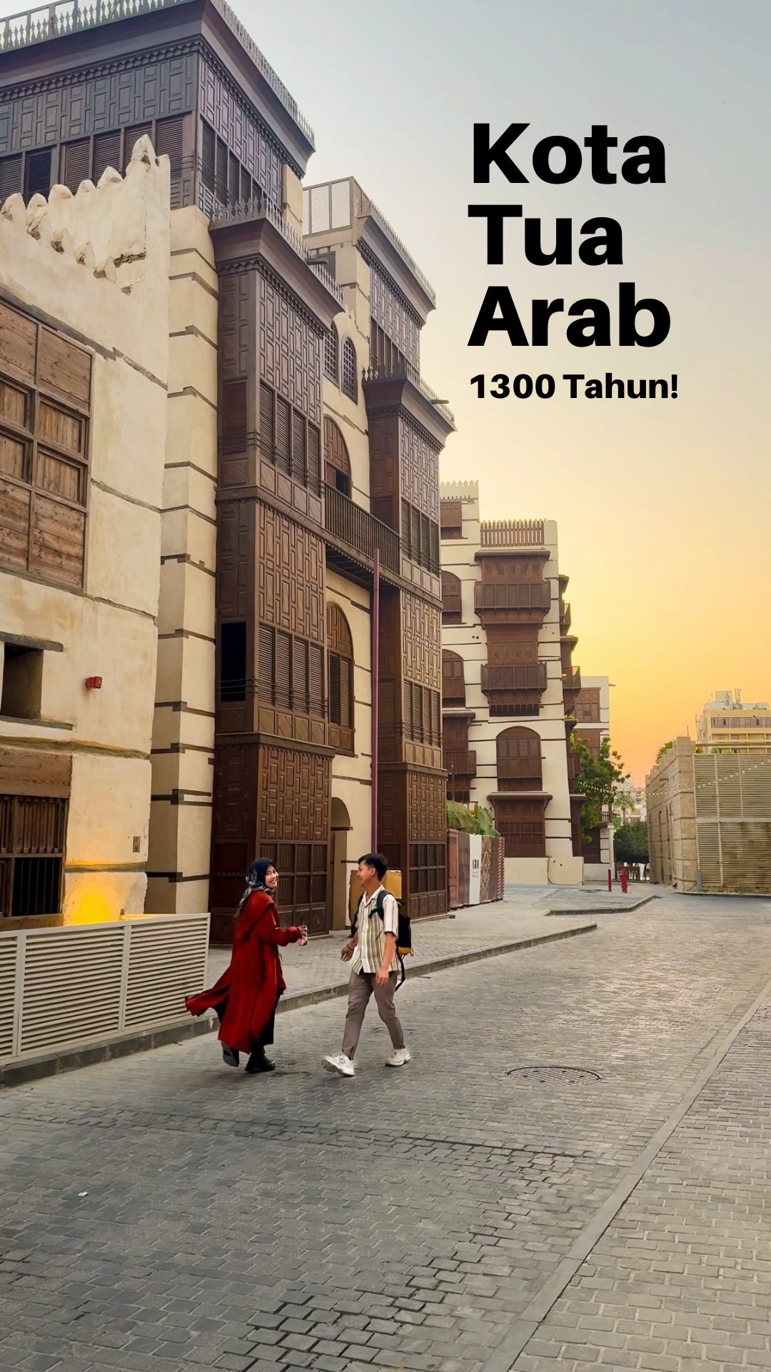 Instagram post by @sejauhangin for Visit Saudi. Caption reads: Kota tua tercantik yang pernah kita datengin,....