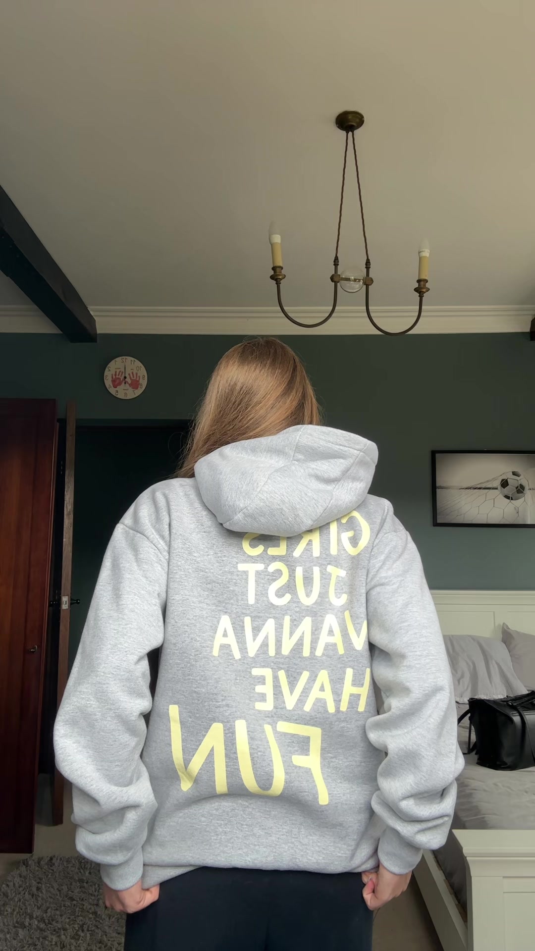TikTok post by @izzy_hobsonn for In Print We Trust. Caption reads: [...] the lyrics don’t match!! @In Print We Trust....