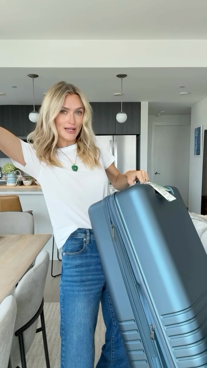 Instagram post by @juliamcguire for BAGSMART. Caption reads: Just in time for our trip to Ireland! Testing out....