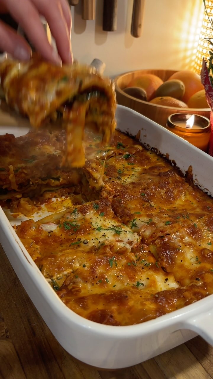 Instagram post by @figsandfizz for Dowan. Caption reads: [...] in the cutest baking dish gifted by....