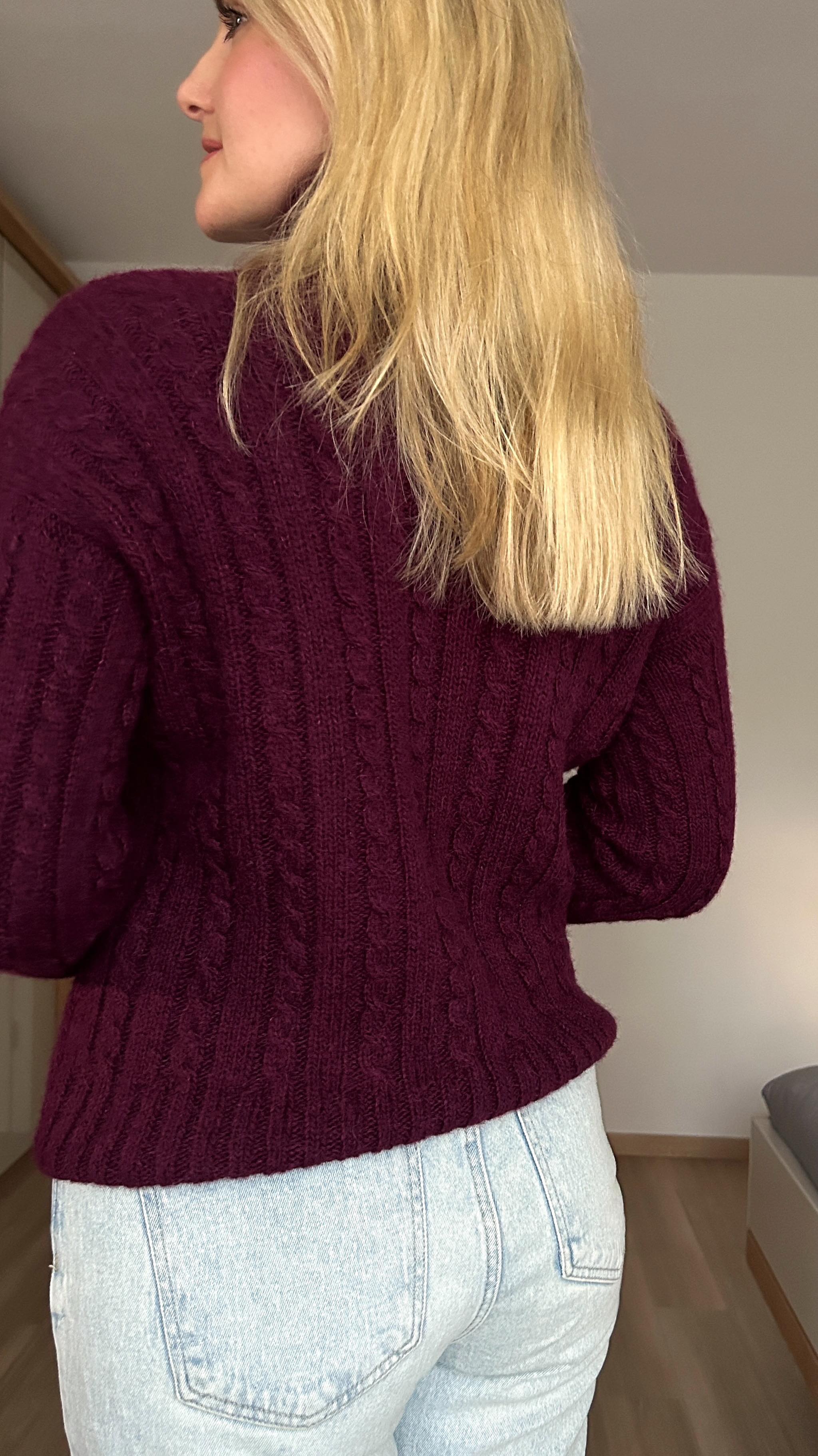 Instagram post by @rita.koch_knitwear for We Are Knitters. Caption reads: Burgundy Sweater 🍇✨

Look how beautifully this....