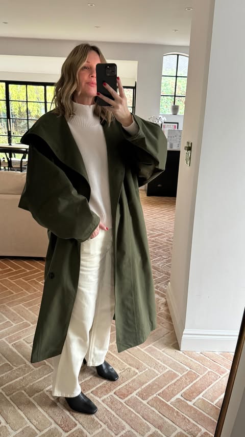 Instagram post by @emmarosethatcher for The White Company. Caption reads: [...] My festive calendar in three looks....